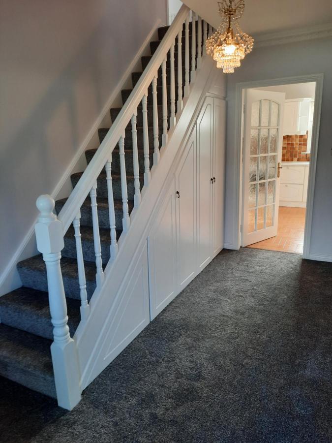 4 Bedroom, 15 Min To Limerick City Quiet Retreat. Экстерьер фото