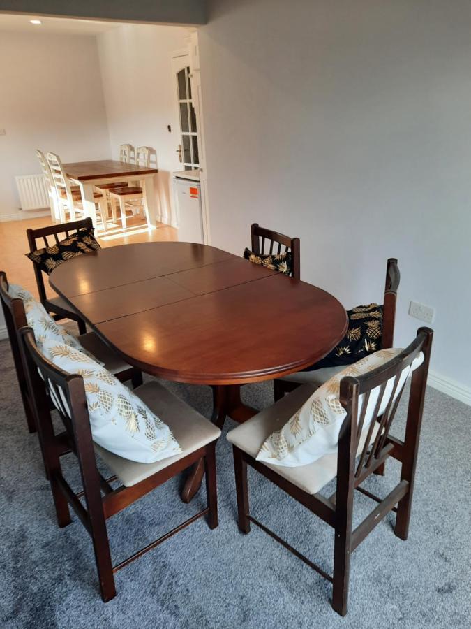 4 Bedroom, 15 Min To Limerick City Quiet Retreat. Экстерьер фото